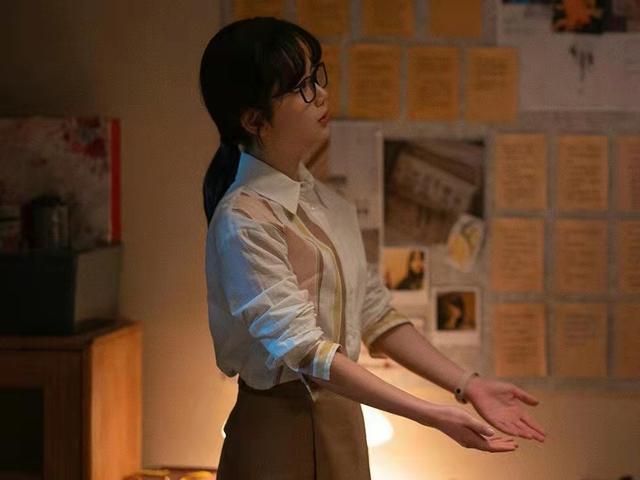 终于可以说出那句我爱你：《请叫我总监》来袭，谭松韵献唱主题曲
