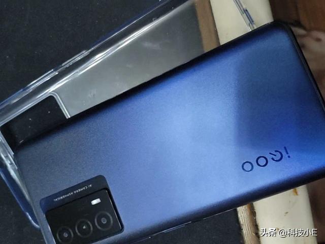 iQOO真香千元机，跑分56万+满血版LPDDR5+5000mAh，售价不到1500-第5张图片-9158手机教程网