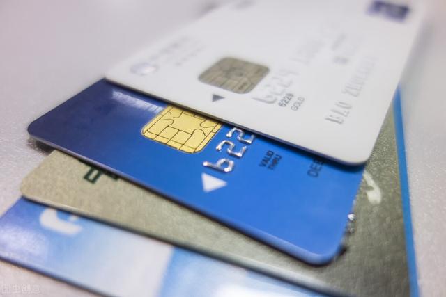 信用卡逾期不止会影响个人征信（信用卡年利率是多少）