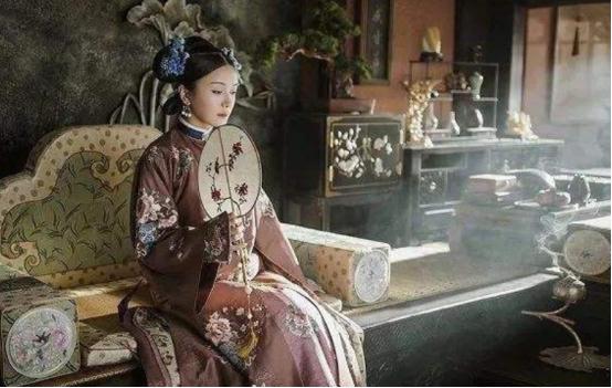 清宫剧多是假的，历史上皇后根本不屑参加宫斗，地位碾压嫔妃
