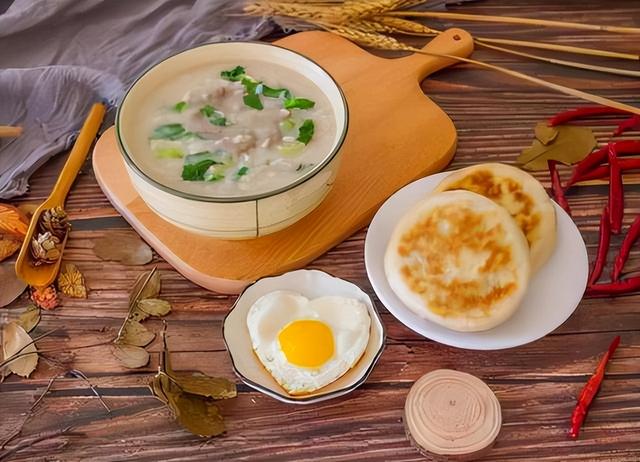 早餐为什么不能吃大米粥？医生：不仅是米粥，这3物也最好少吃