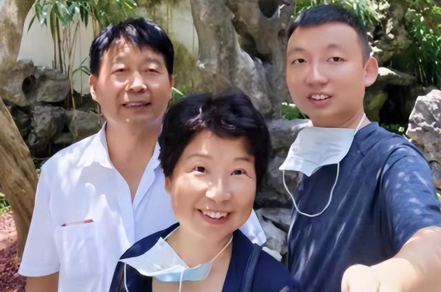 有自知之明？熊磊看《房思琪》，称自己是滩浑水，网友：装文化人