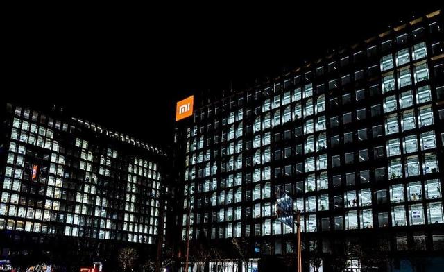 小米自研的极夜拍照功能“夜枭算法”拿下两项世界冠军，你喜欢吗