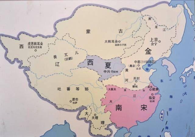 金国灭亡有多惨？皇帝被劈成两半，女子下场比靖康之耻还要惨十倍