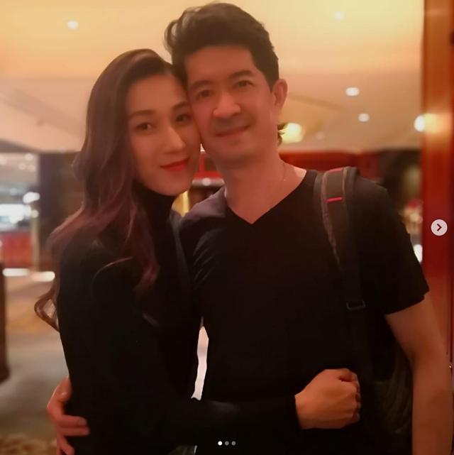 38岁钟嘉欣生日官宣三胎！带一双儿女晒B超照，大13岁老公未露面