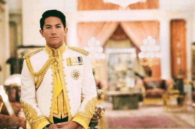 全世界第一有钱的人是谁(世界最有钱的人排名第一)