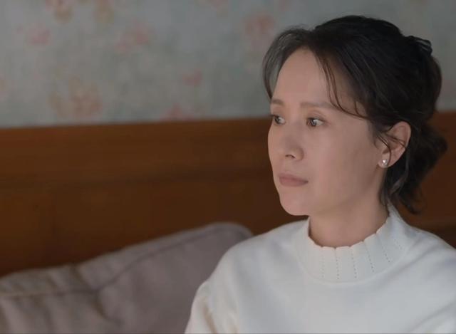 《心居》结局引发强烈争议，实际上，导演第一集，就告诉我们答案