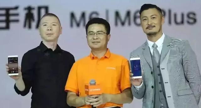 金立手机创始人：一赌输掉7亿美金，负债200亿跑路，至今去向成谜