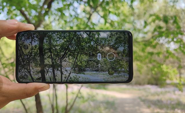 1299元就能买到60W快充手机？realme Q5做到了