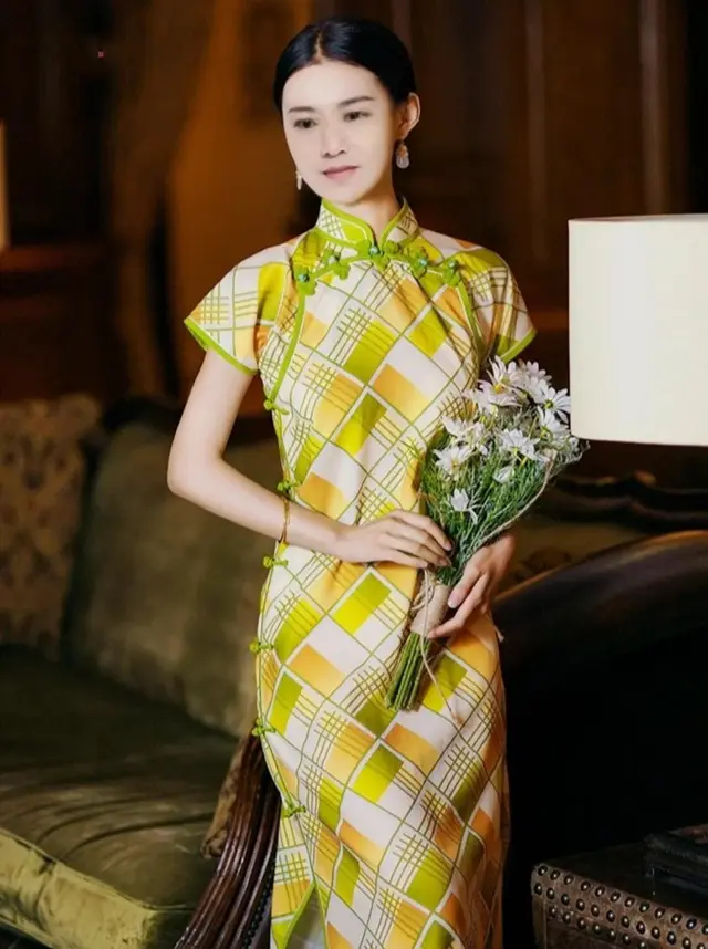 Li Yan said to me with a smile after reciting: 