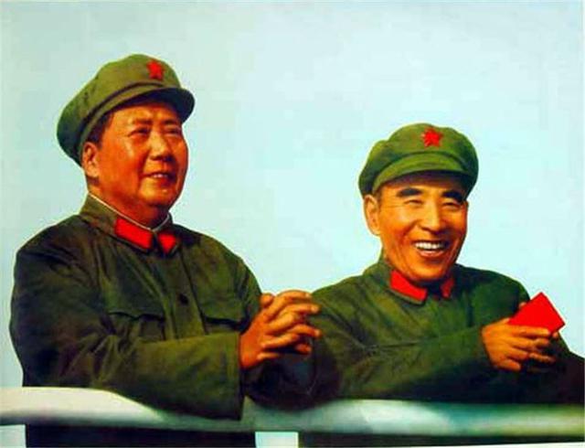 粟裕与林彪堪称伯仲，他们在军事上谁更厉害？来看毛主席怎么评价