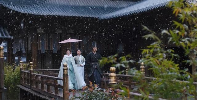 ���µĹ�װ���Ӿ�2020����(2021��������10�������磺��׸��������8����1������Ϊ��������)