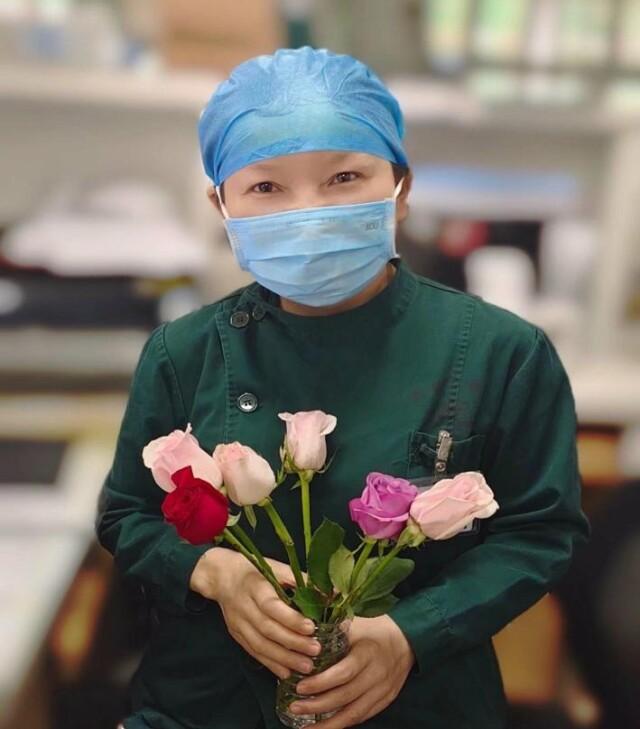 在忙碌中創造秩序，在溫柔下編織鎧甲——急診護士孫健堅守崗位31年 - 天天要聞