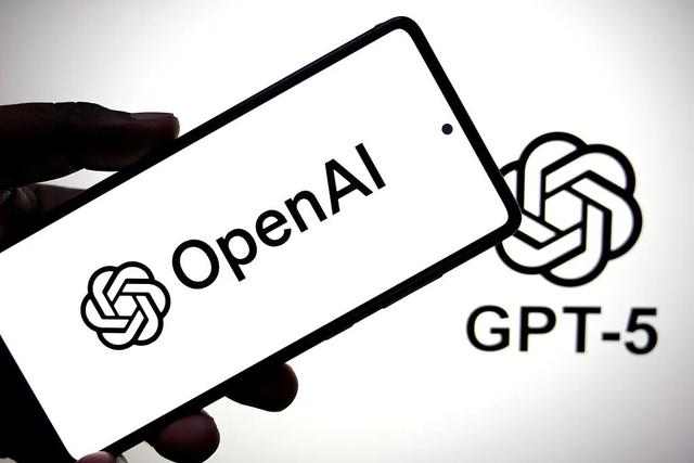 OpenAI計劃在今年底前將員工人數增至8000人；此前其新一輪融資高達1100億美元，並與美國國防部達成合作協議