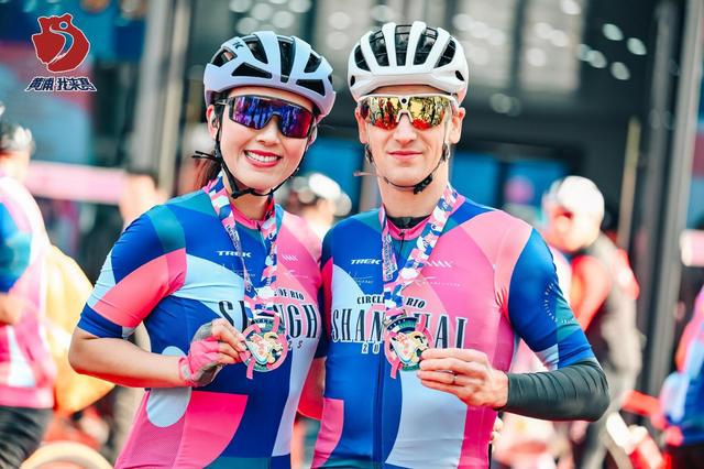 為愛騎行，馭風浦江：2025環外灘慈善自行車賽圓滿落幕 - 