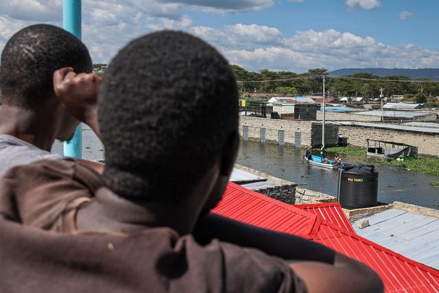 （外代二線）肯尼亞：撤離家園 - 