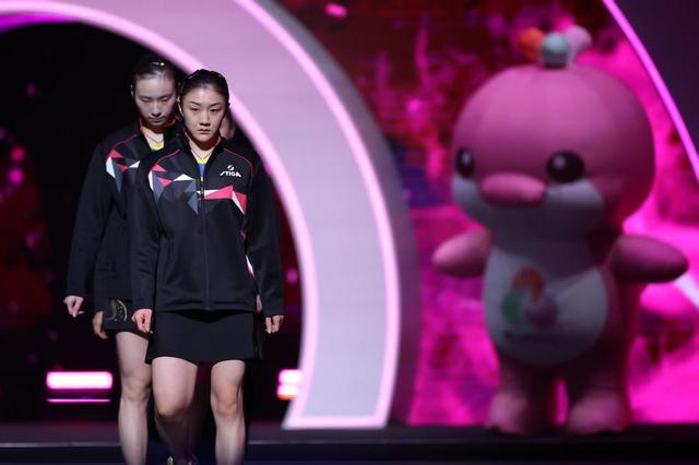 奮力拚搏實現驚天逆轉 山東女乒勇奪團體冠軍！ - 