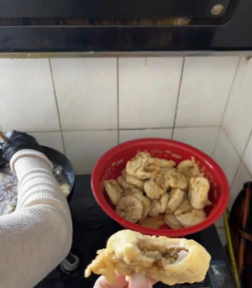 一覺醒來，全山東的網友都在曬：不出意外，正月初一到正月十五，都有這道菜！網友：過了十五，加點白菜，還能吃一禮拜