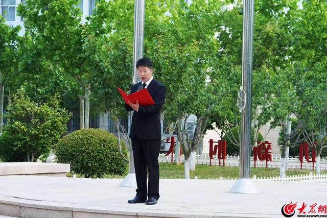 青島酒店管理職業技術學院：一堂青春微團課 四種奮進新模樣 - 