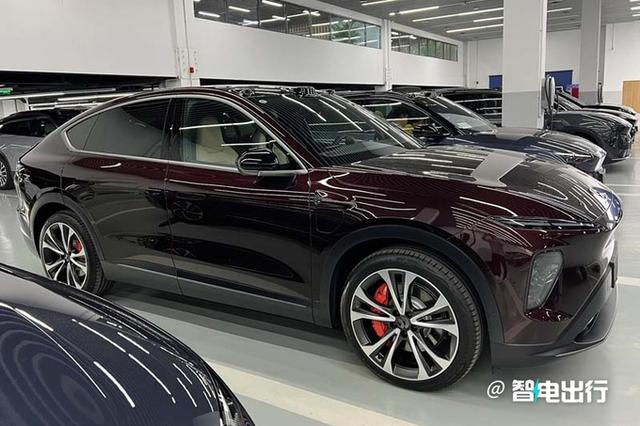 蔚来官宣：2024款新车3月上市！现款清库ET5惠后不到20万？