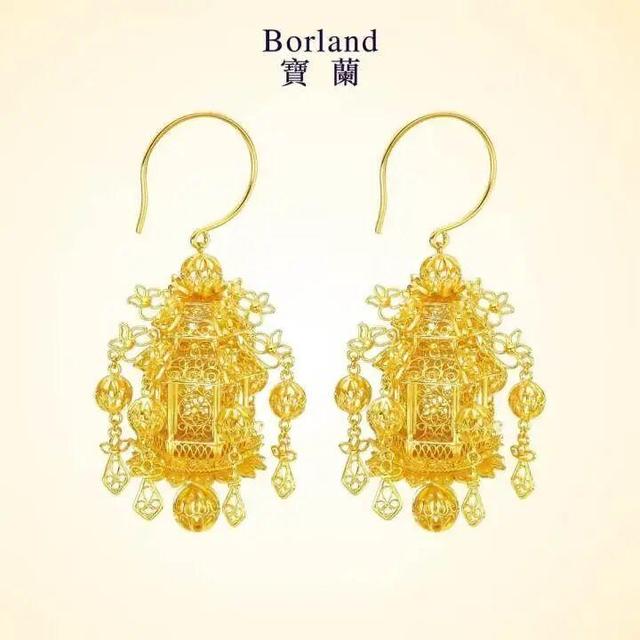 金價瘋漲：周大福手鏈漲24000元，老鋪黃金門店售罄 - 