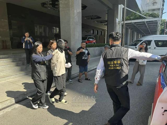 身中30多刀！女子在酒店內被襲身亡，與嫌疑人初中時相識…