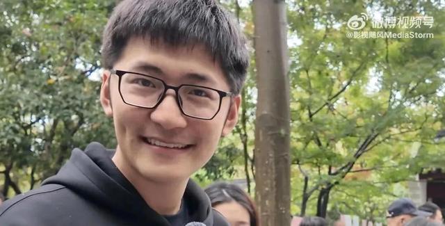 離婚一年後，29歲CEO現身相親市場！被吐槽學歷低還離異……其公司年營業額已過億