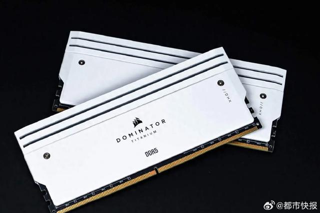 內存條價格出現斷崖式下跌，16G內存條1天跌了上百元，專家：未來將持續降價