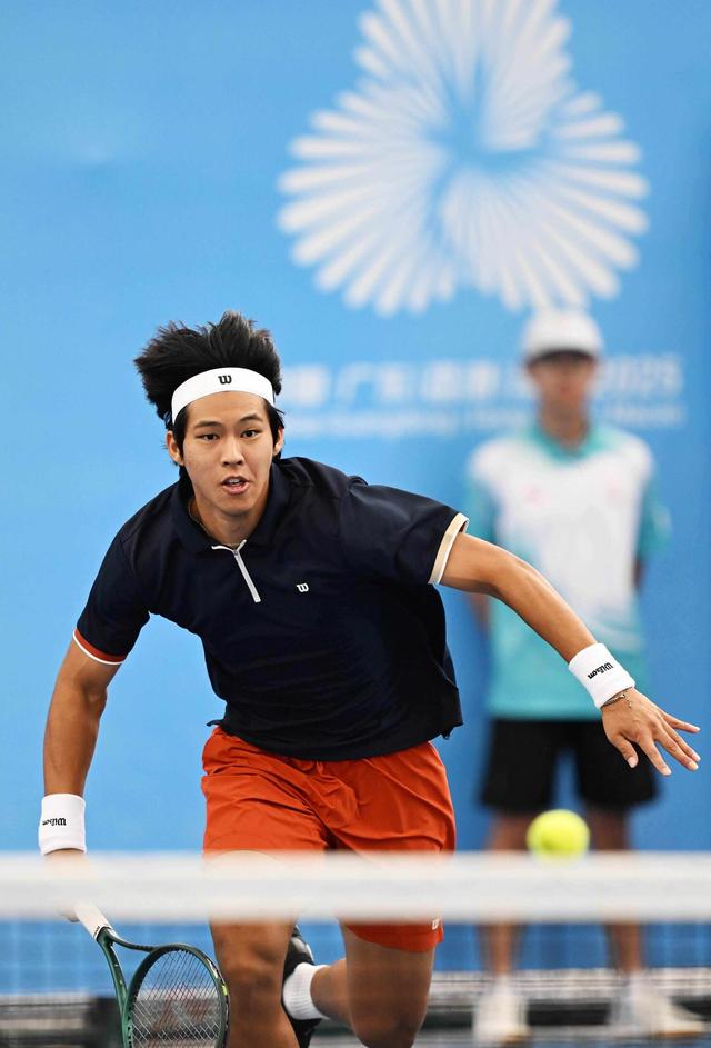 王欣瑜單打晉級四強，明日攜手袁悅衝擊十五運會網球女雙金牌 - 