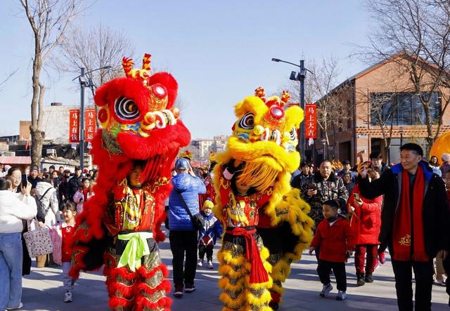 看神仙巡遊，找福氣小馬！長辛店國潮奇妙夜開啟 - 