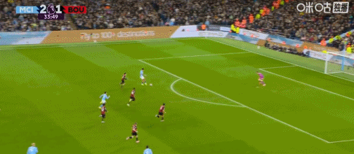 半場：曼城2-1伯恩茅斯，哈蘭德單刀雙響，謝爾基兩傳 - 