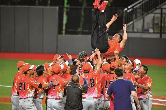 衛 冕 冠 軍 ！ - 