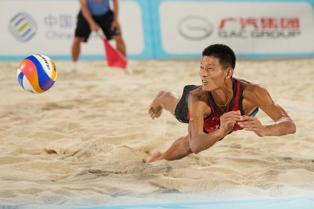全運會丨沙灘排球——男子決賽：江蘇隊組合吳佳欣/周朝威奪冠 - 