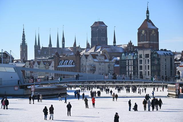 （外代二線）波蘭格但斯克：結冰的摩特拉瓦河 - 