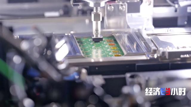 消費端承壓、產業端搶貨，AI算力重構內存市場