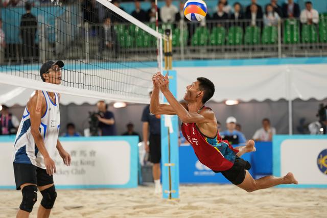 全運會丨沙灘排球——男子決賽：江蘇隊組合吳佳欣/周朝威奪冠 - 