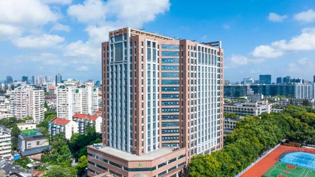 青春遲到10年，不是“晚長”，原因真意想不到…… - 