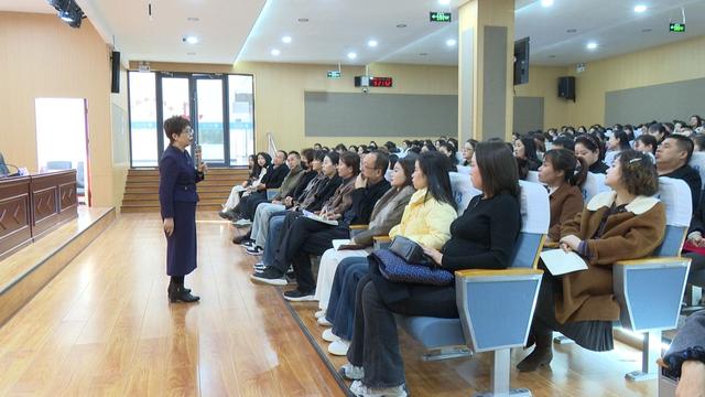 慶陽市婦聯“家校社”賦能講座在寧縣開講 - 