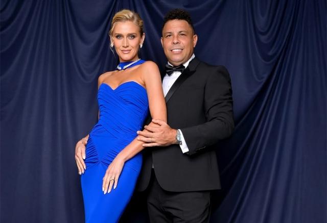 賢內助！大羅盛讚妻子幕後管理有方，銀河拍賣會籌集善款破千萬