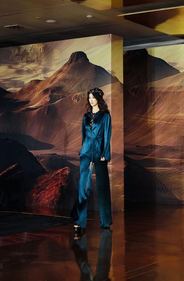 開啟跨越千年的文明對話，GRACE CHEN 2025秋冬高定系列開秀 - 