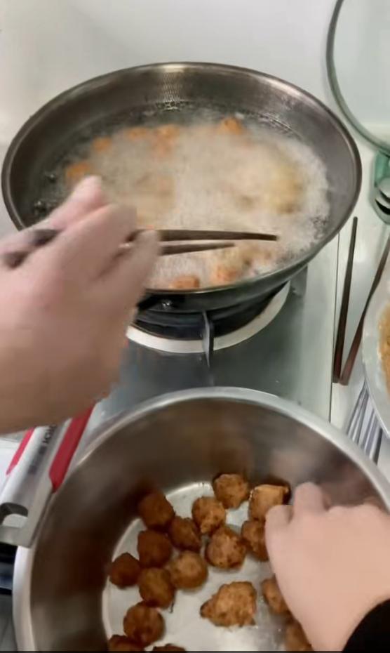 一覺醒來，全山東的網友都在曬：不出意外，正月初一到正月十五，都有這道菜！網友：過了十五，加點白菜，還能吃一禮拜 - 