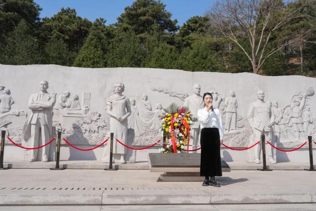 紅領巾與英烈對話：一場跨越時空的青春接力 - 