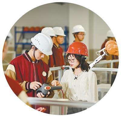 綜合高中如何拓寬成才路（人民眼·教育強國建設） - 