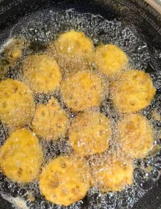 一覺醒來，全山東的網友都在曬：不出意外，正月初一到正月十五，都有這道菜！網友：過了十五，加點白菜，還能吃一禮拜 - 