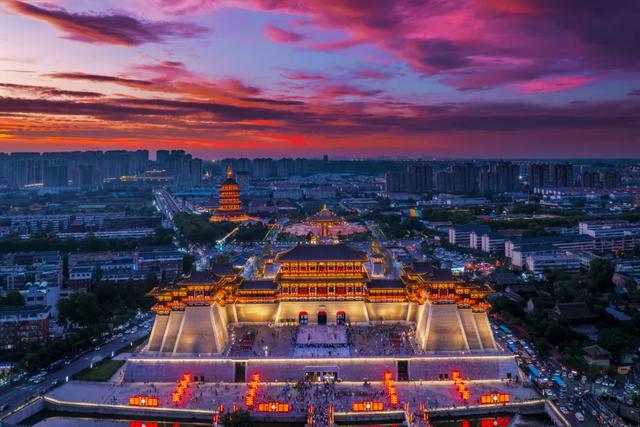 一座古城的未來之約 - 