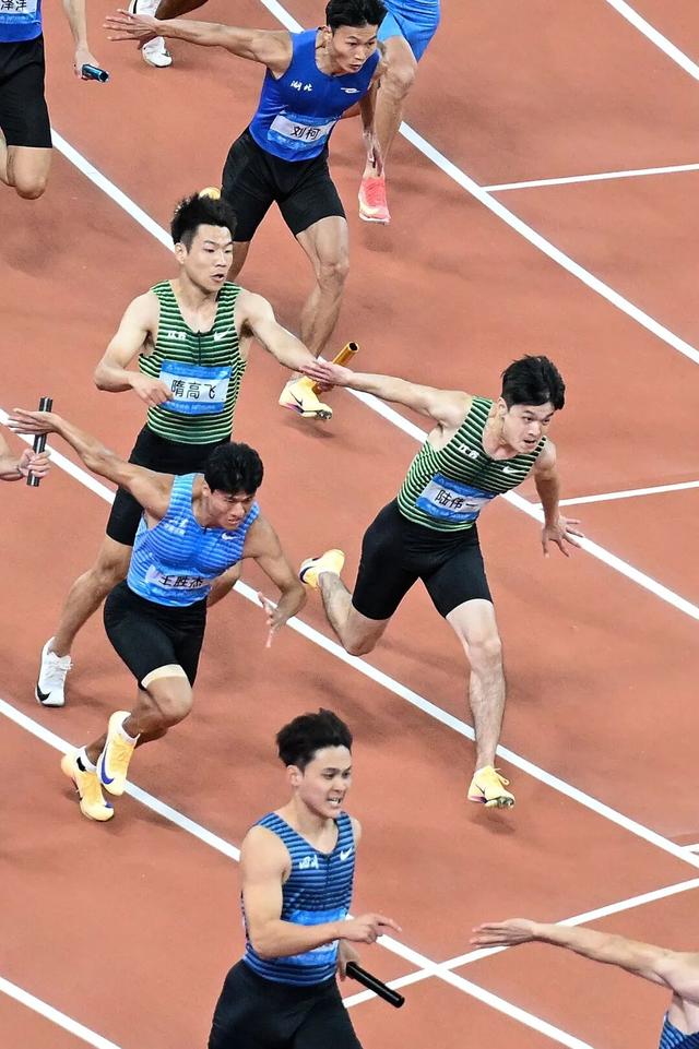 衛 冕 冠 軍 ！ - 