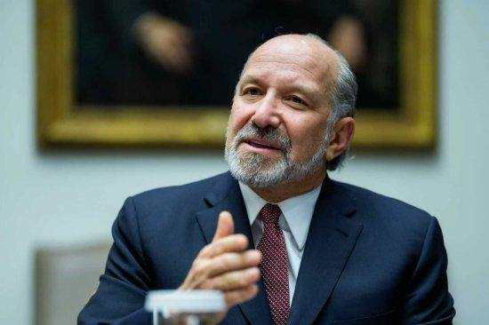 盧特尼克面臨民主黨議員審查 數據中心項目關聯引發爭議 - 