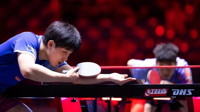 WTT新加坡大滿貫｜國乒六男八女晉級單打次輪，陳俊菘憾負張本智和頗為可惜 - 