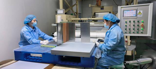 新春走基層|企業堅守忙生產 衝刺開局新征程 - 