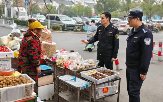 太倉市應急管理局紮實開展“聚力聯合巡查 共築安全誠信”煙花爆竹專項整治行動